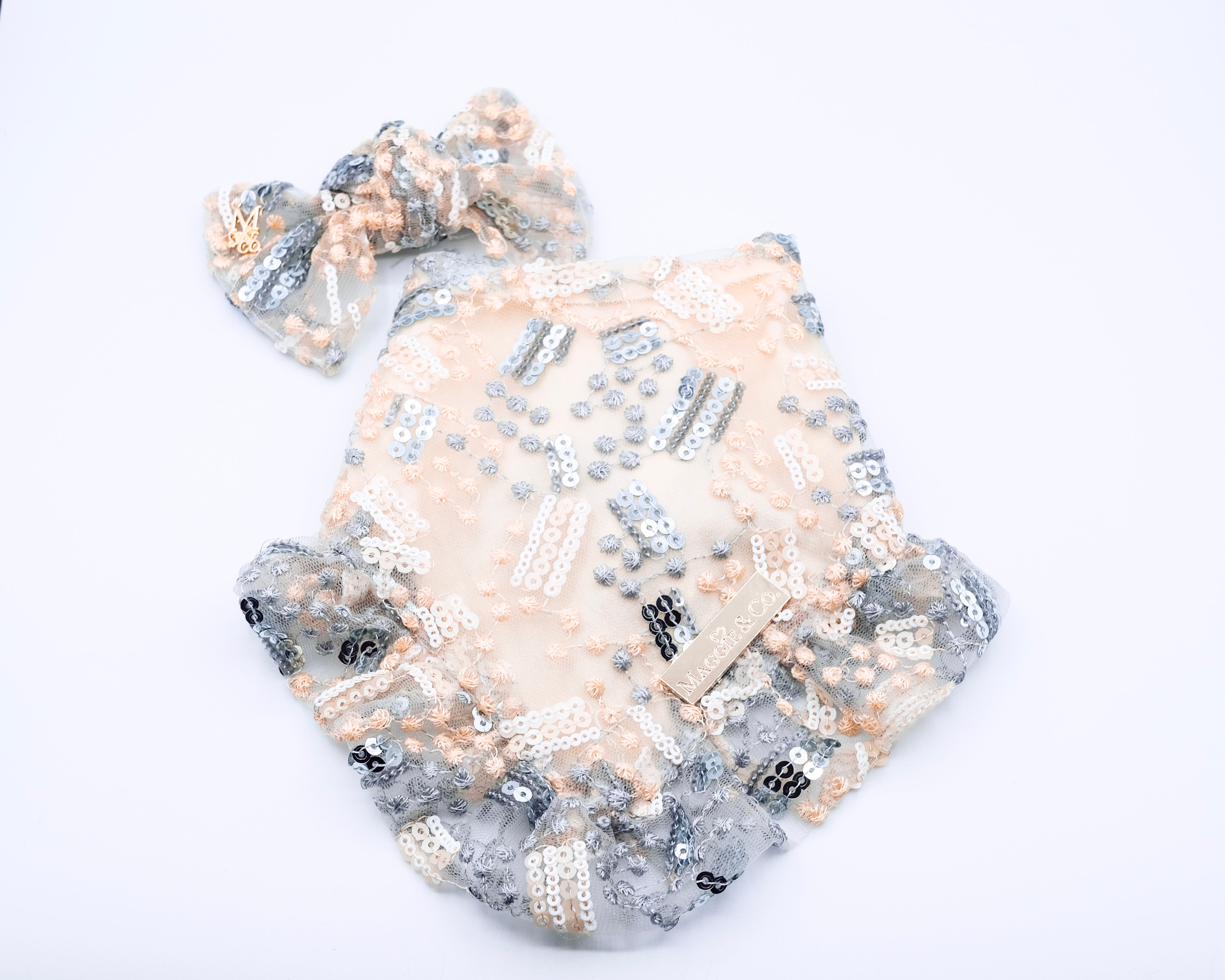 Celebrations: The Bailey Daisy Set