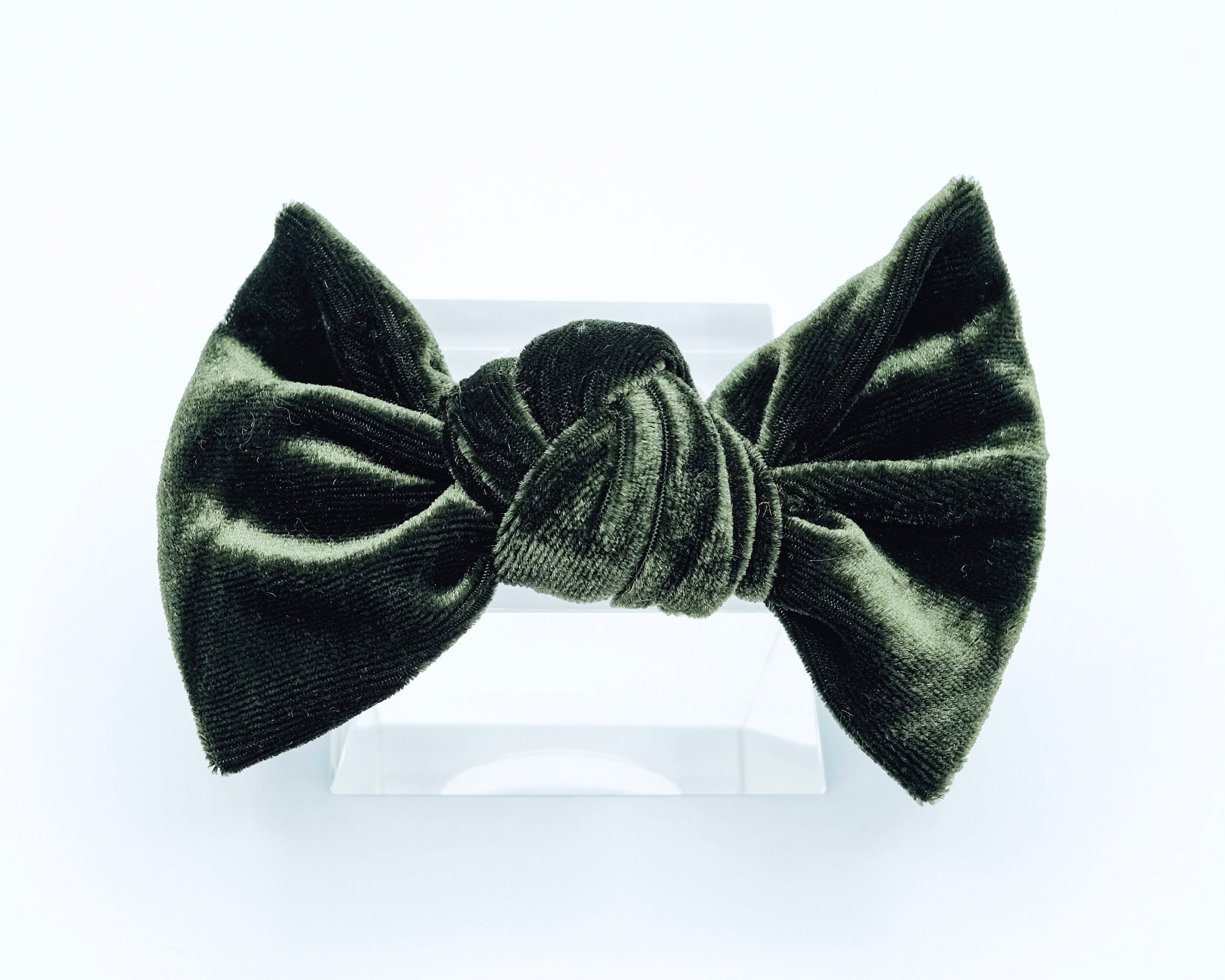 Velvet Knot Bow: Deep Emerald