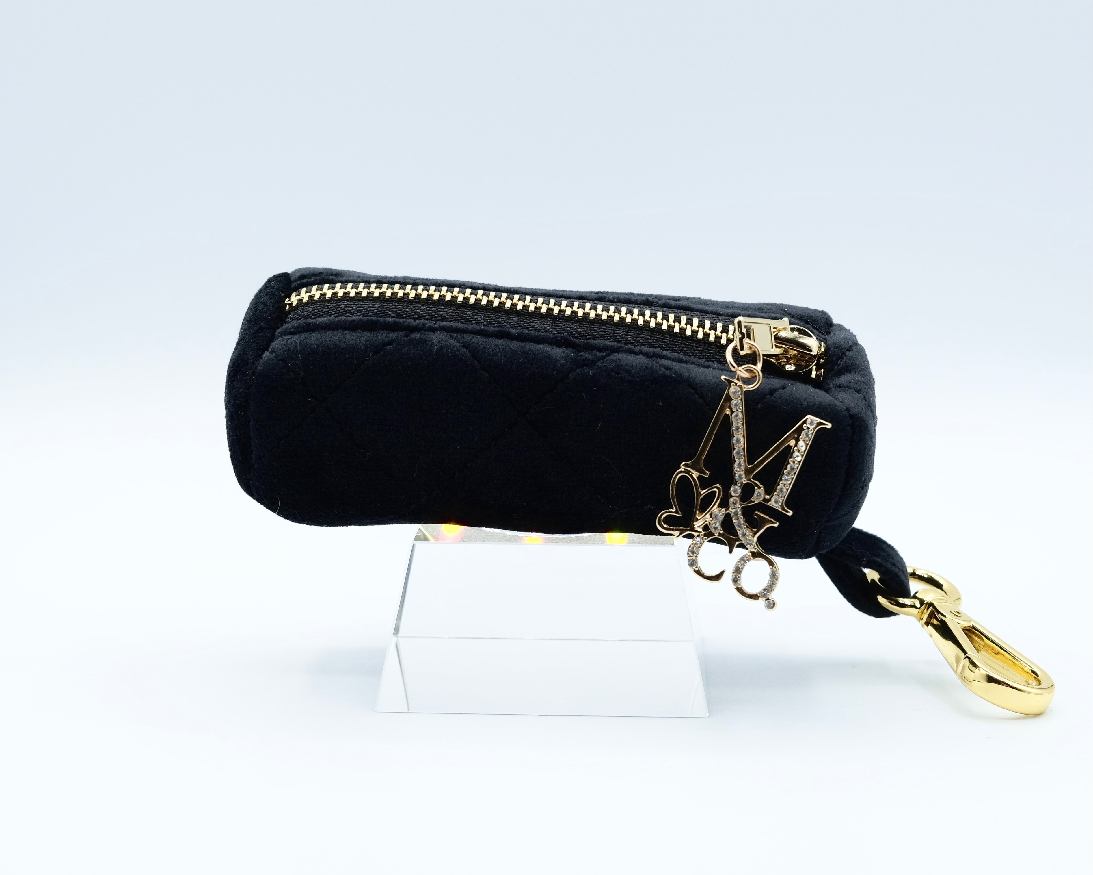 Black Diamond Poop Bag Holder