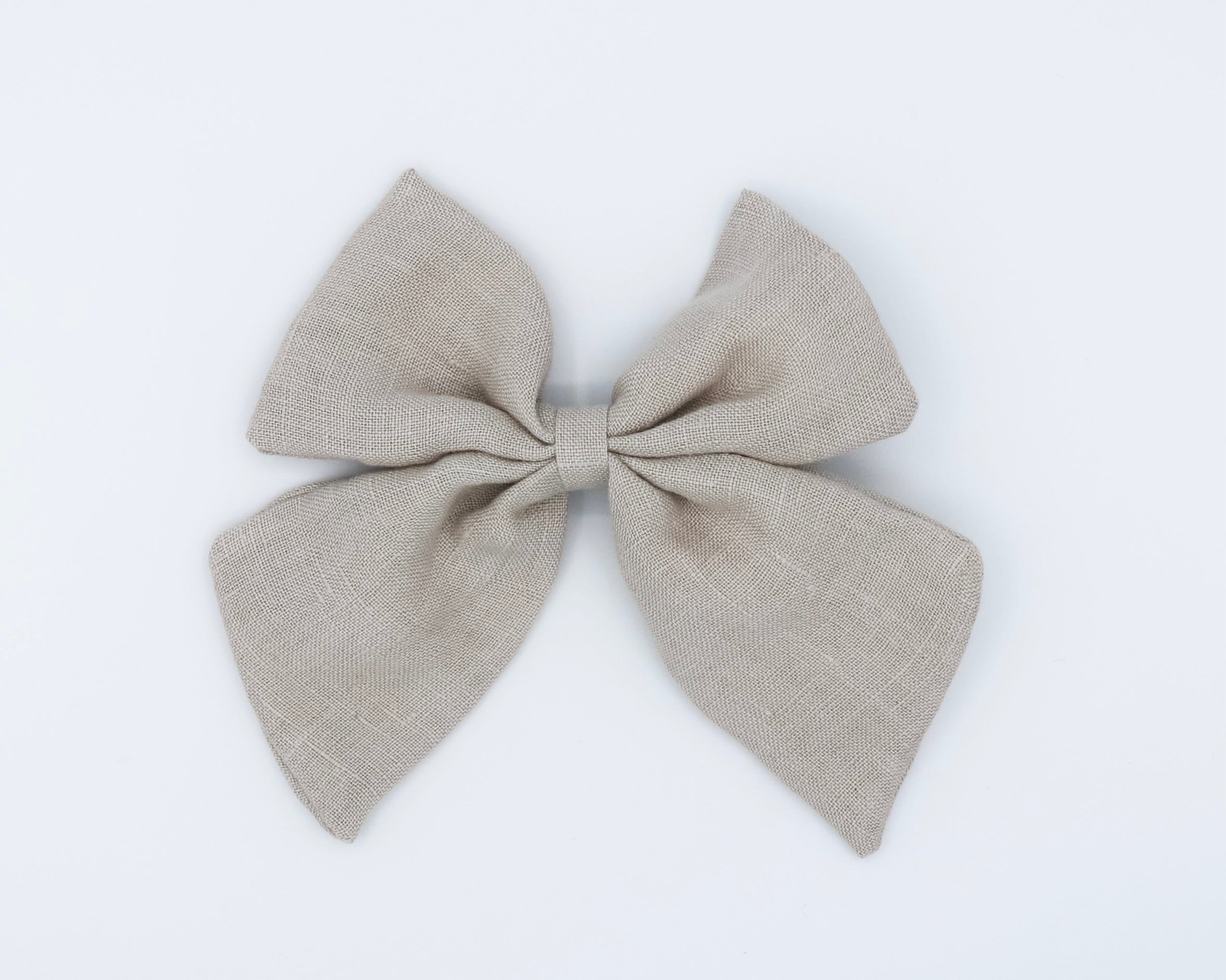 Sailor Bow: Nude
