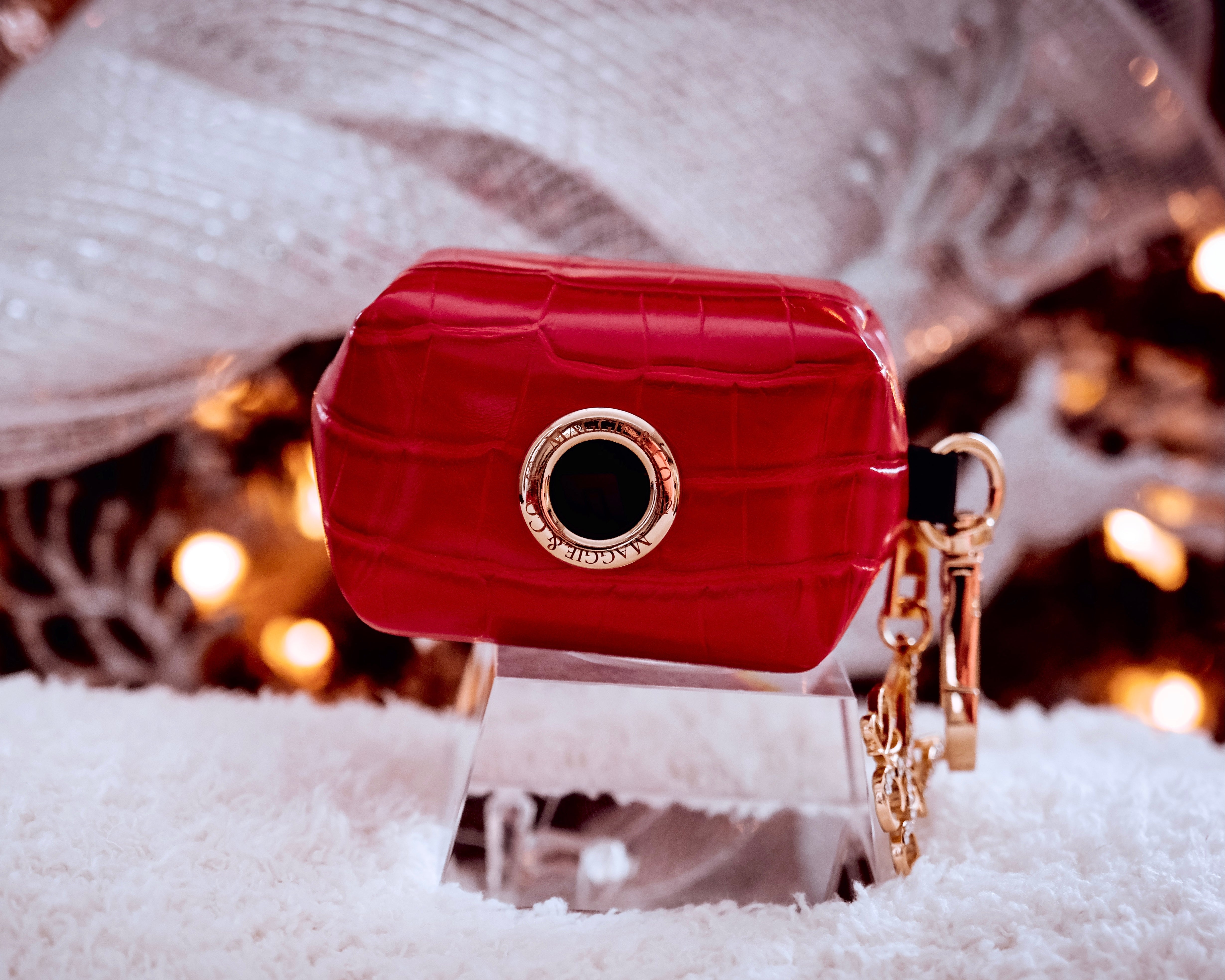 The Ruby Poo Bag Holder