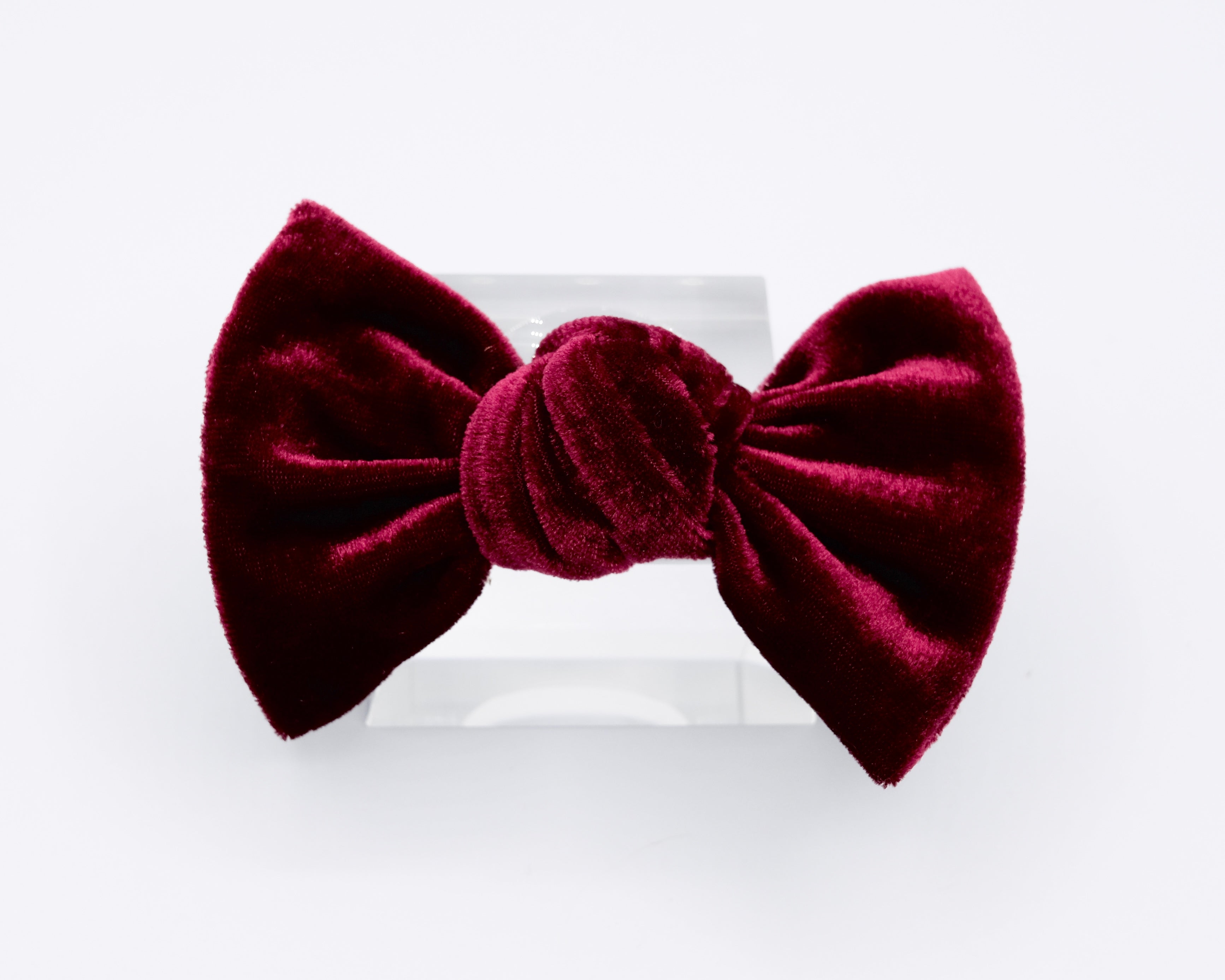 Velvet Knot Bow: Holly