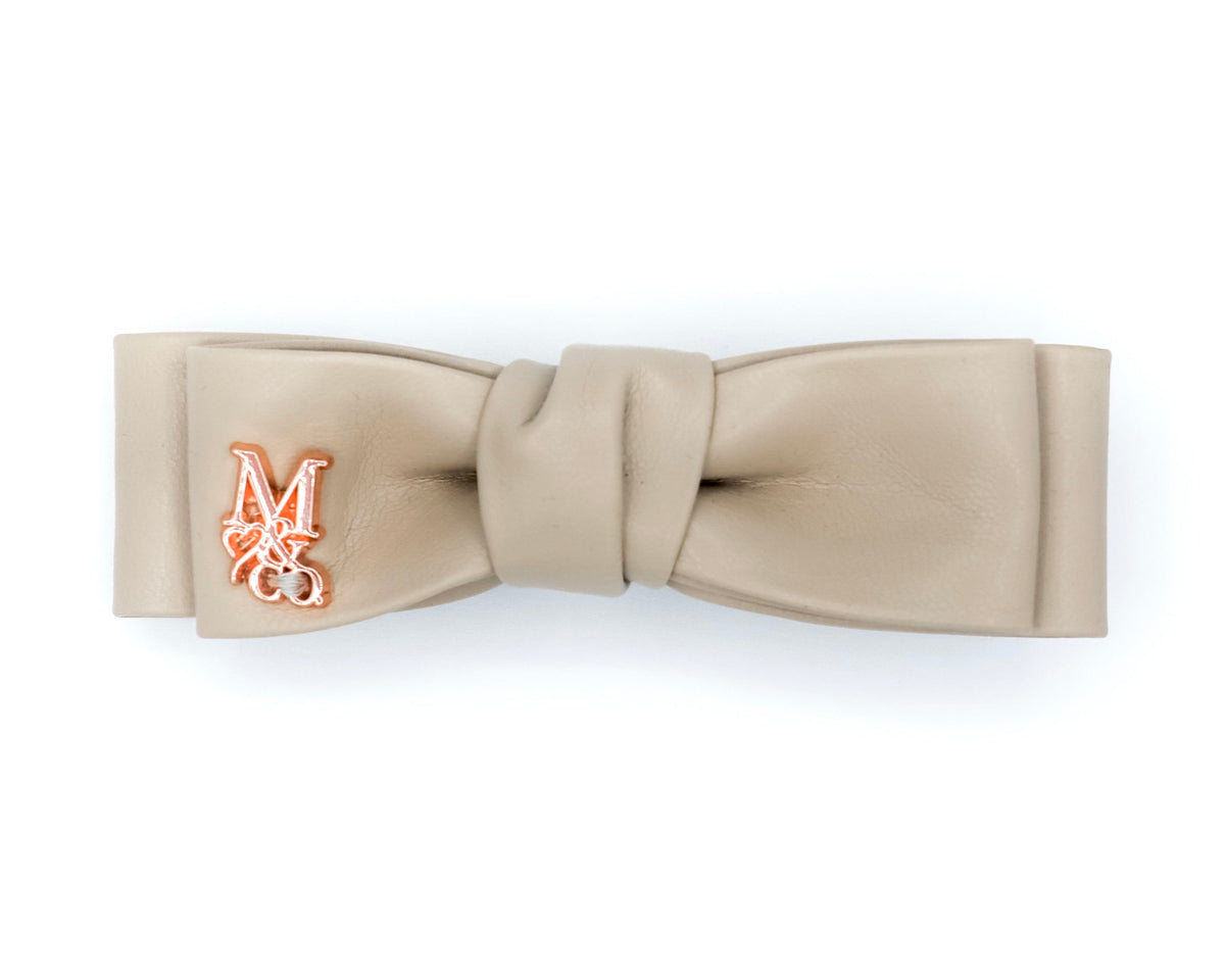 Mini Leather Bow: Crme Brle