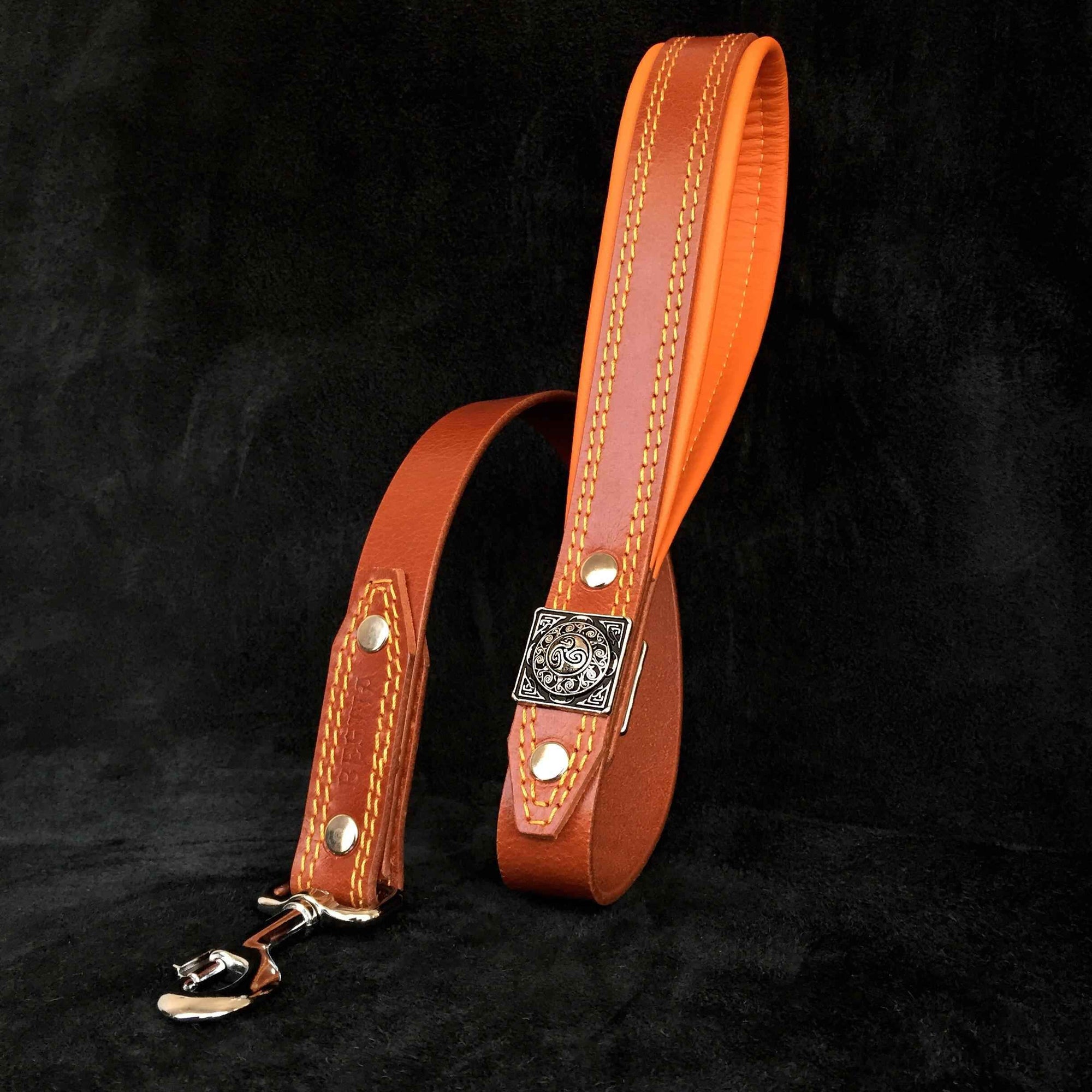 Bestia Eros Brown Leather Dog Leash