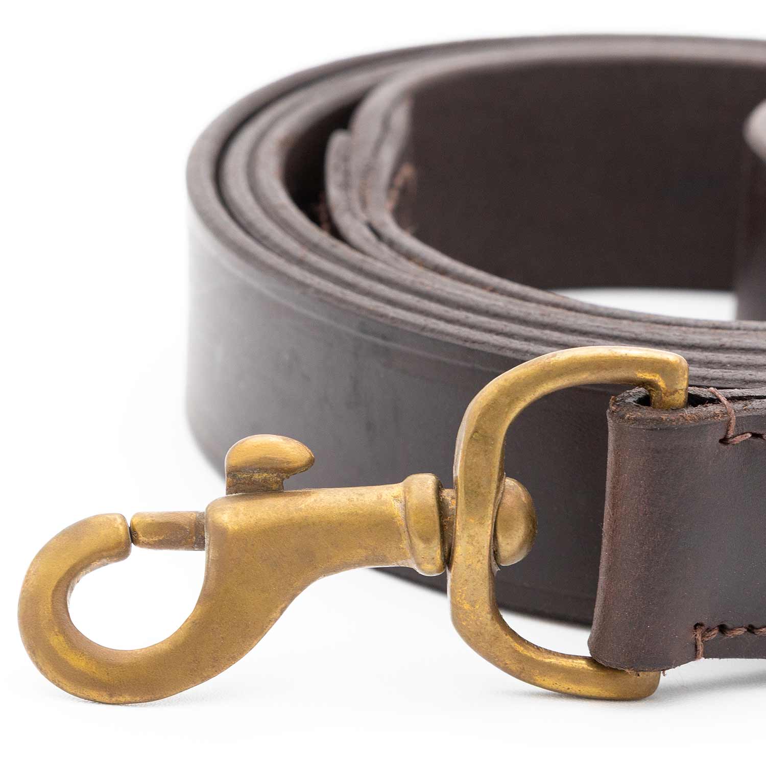 Jeffers Flat Leather Dog Leash with Hand Strap Handle, 6L