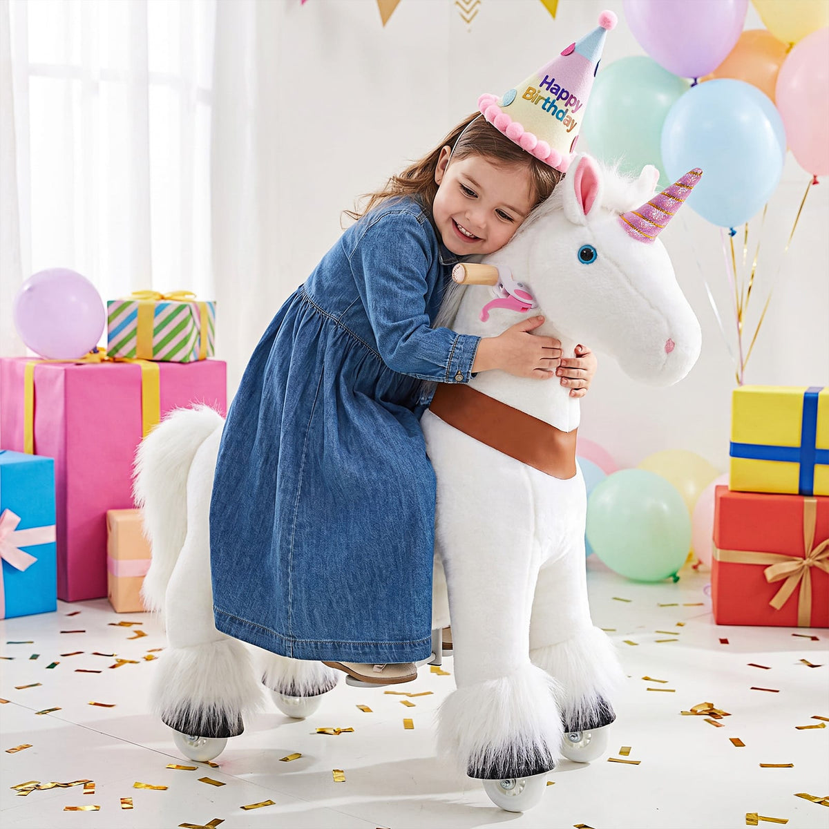 Model U Unicorn Ride-On Toy Age 3-4 White