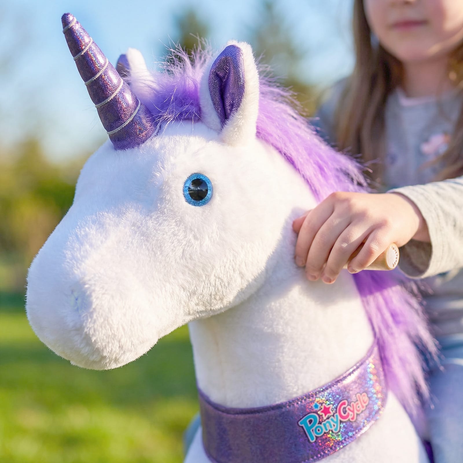 Model U Ride-On Unicorn Age 4-7 Purple