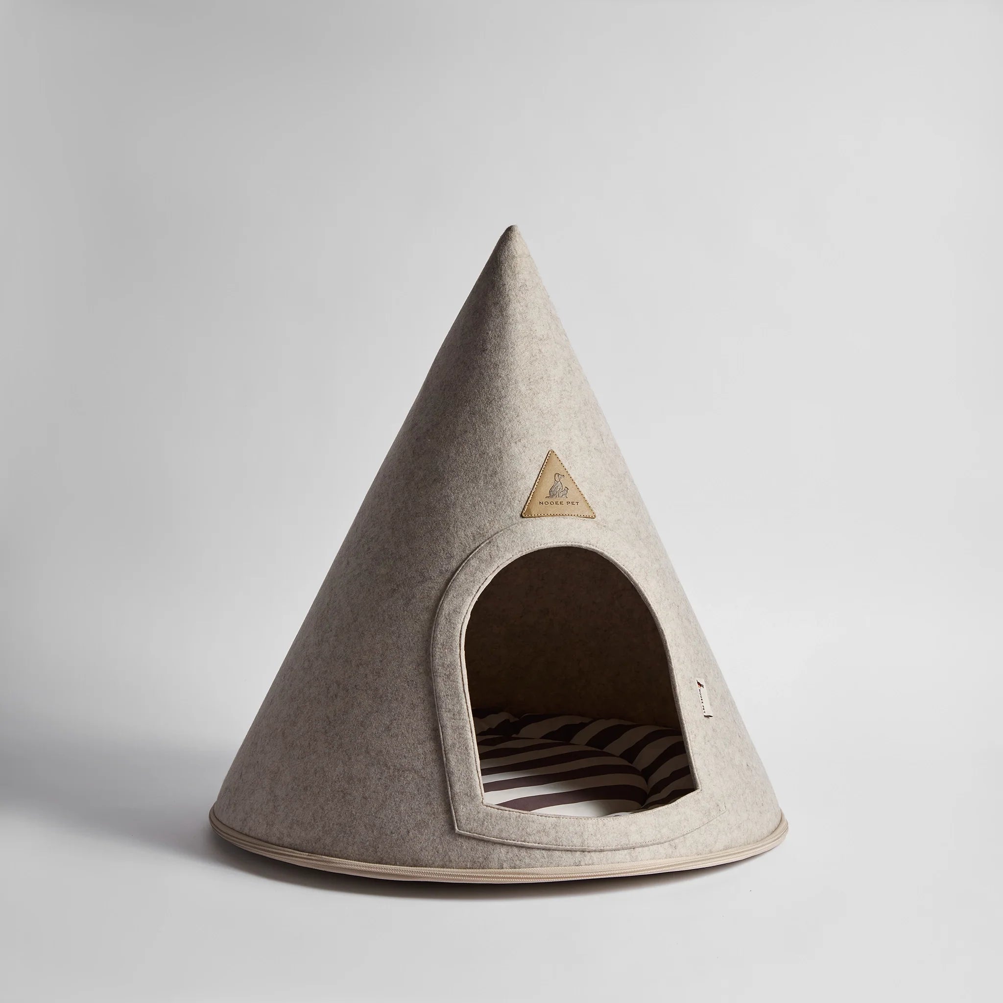 Nooee Pet Cave Lucy (M) – Cream