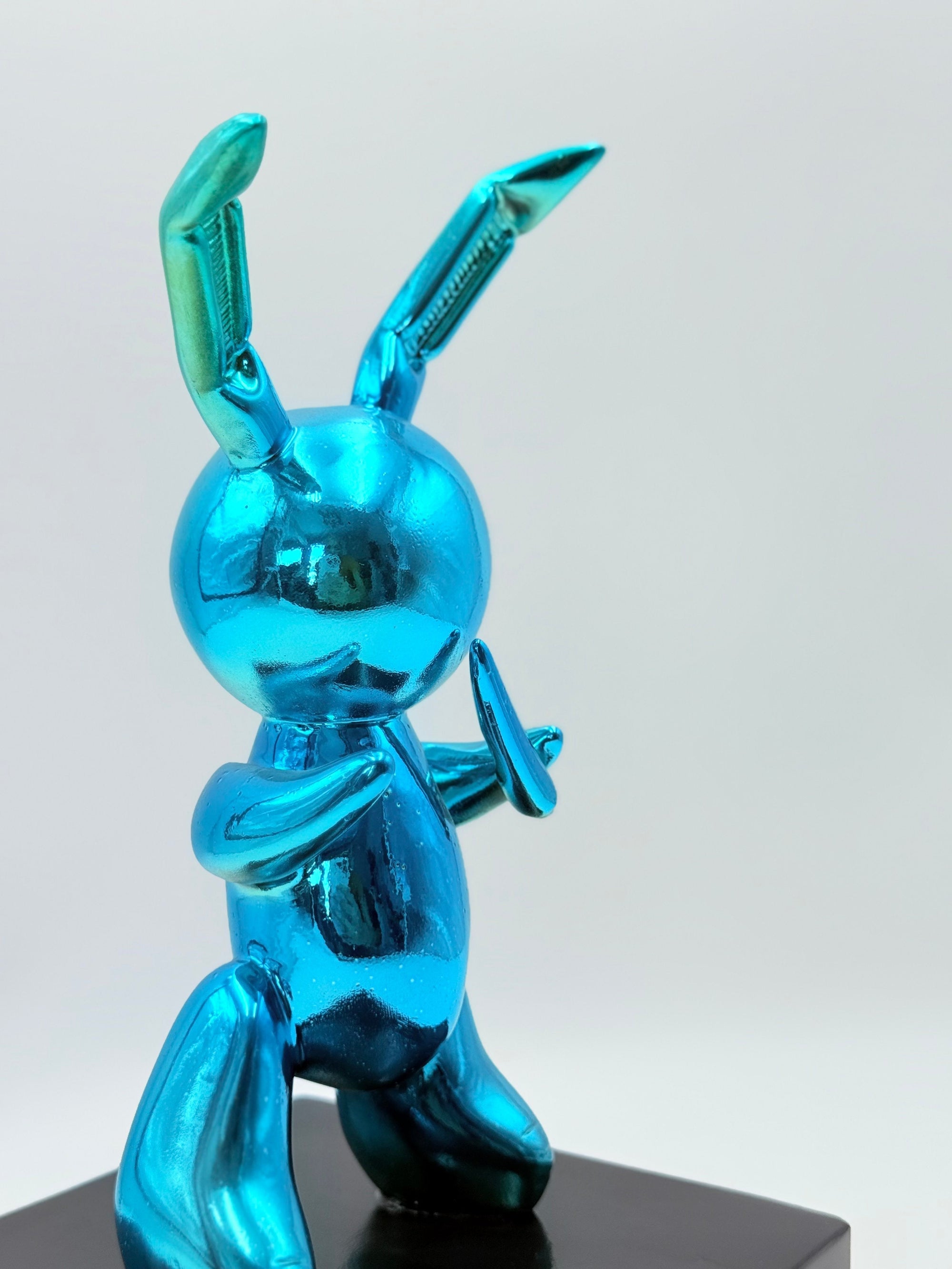 And Iconic Small Balloon Rabbit Sculpture Blue Chrome Style
