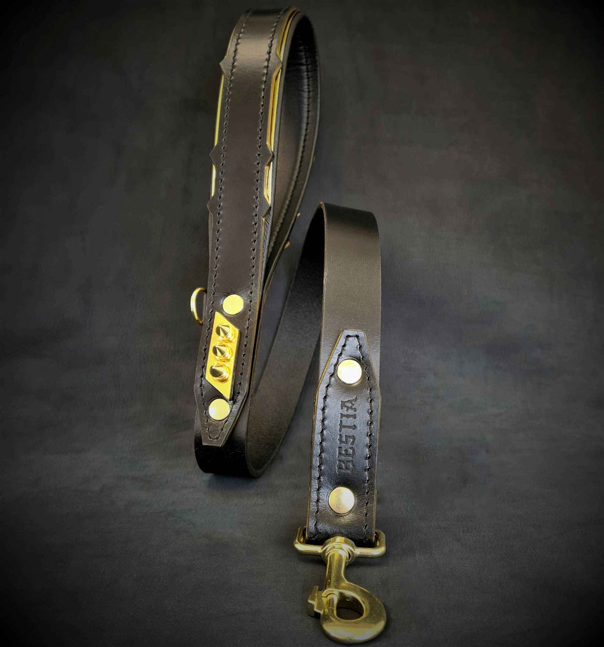 Bestia Midas Leather Dog Leash