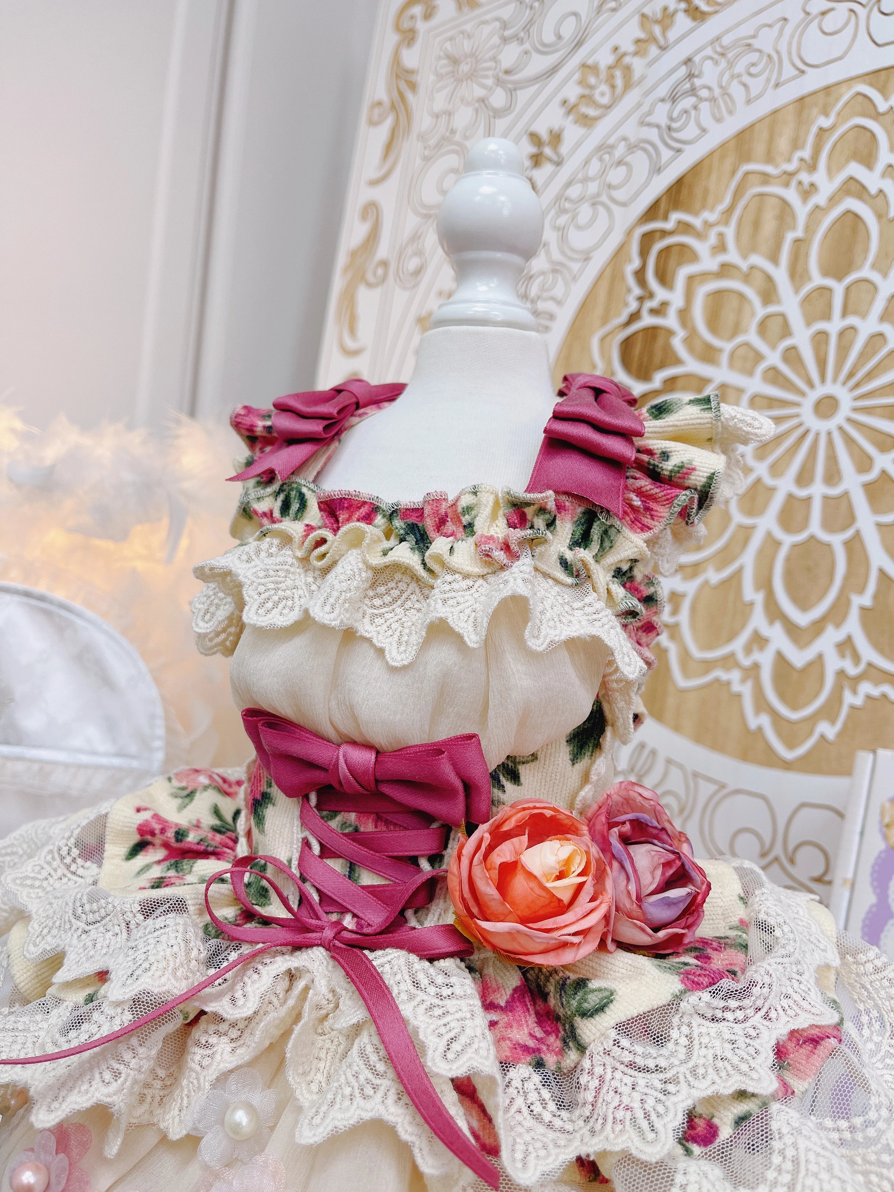 High quality Rosé Blossom Couture Dog Dress & Hat Set