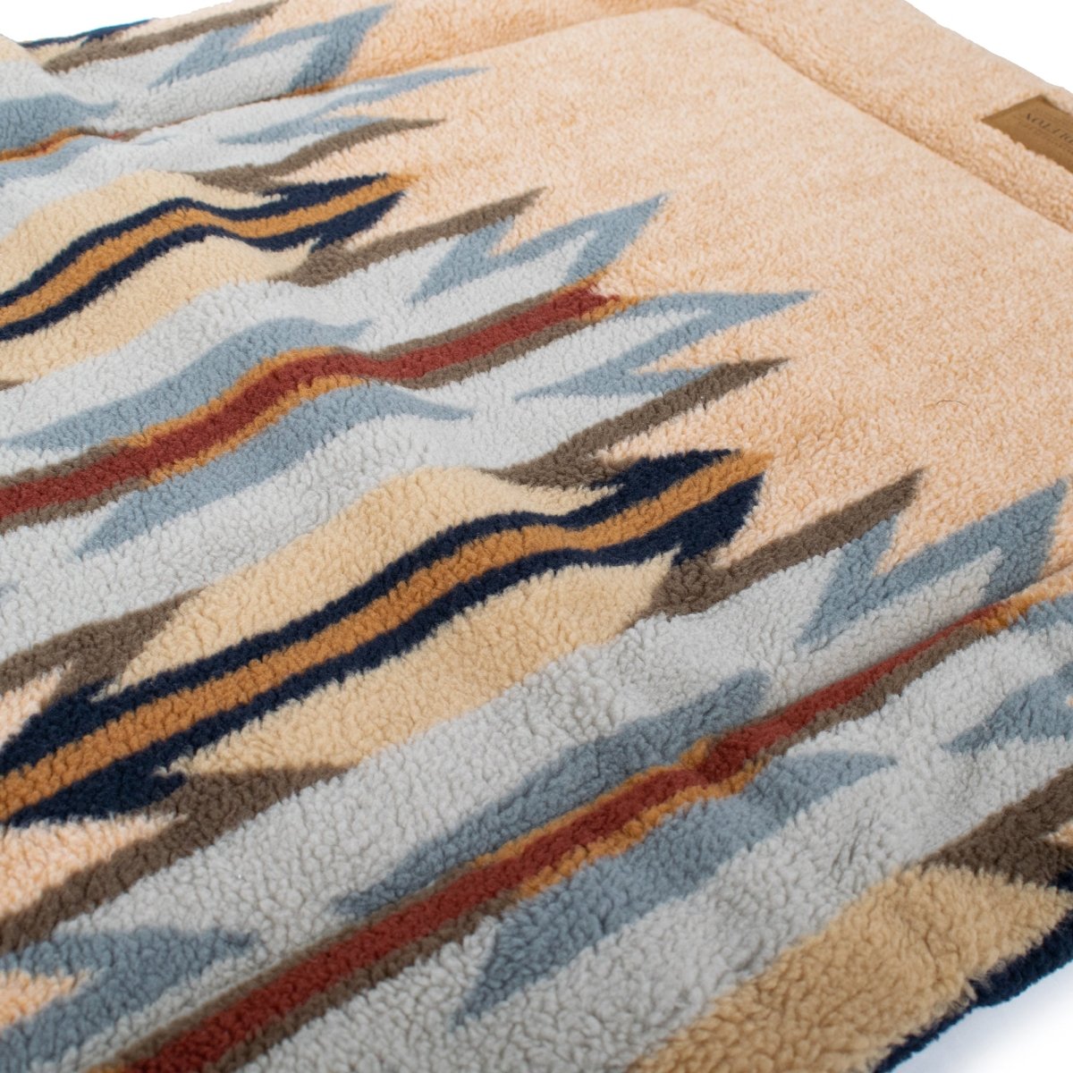 Pendleton Berber Comfort Cushion premium pet product