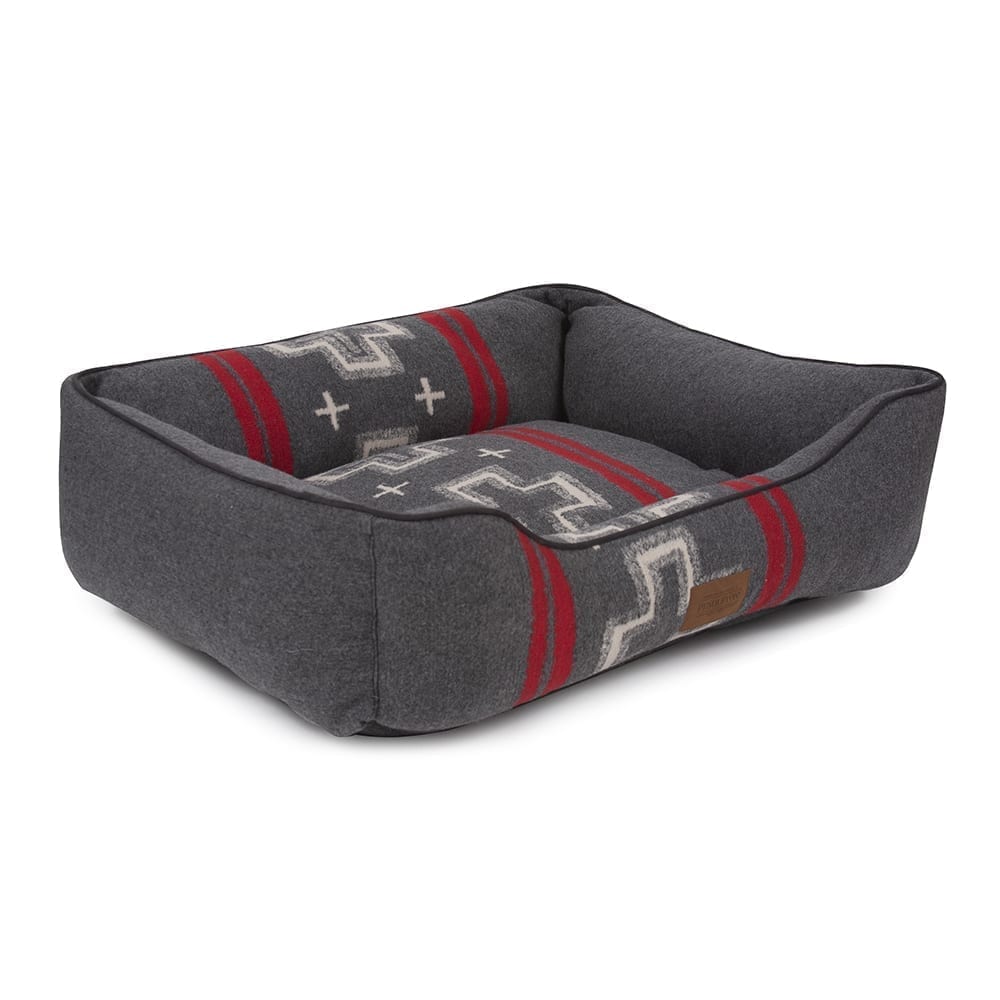 Pendleton Classic Kuddler premium pet product