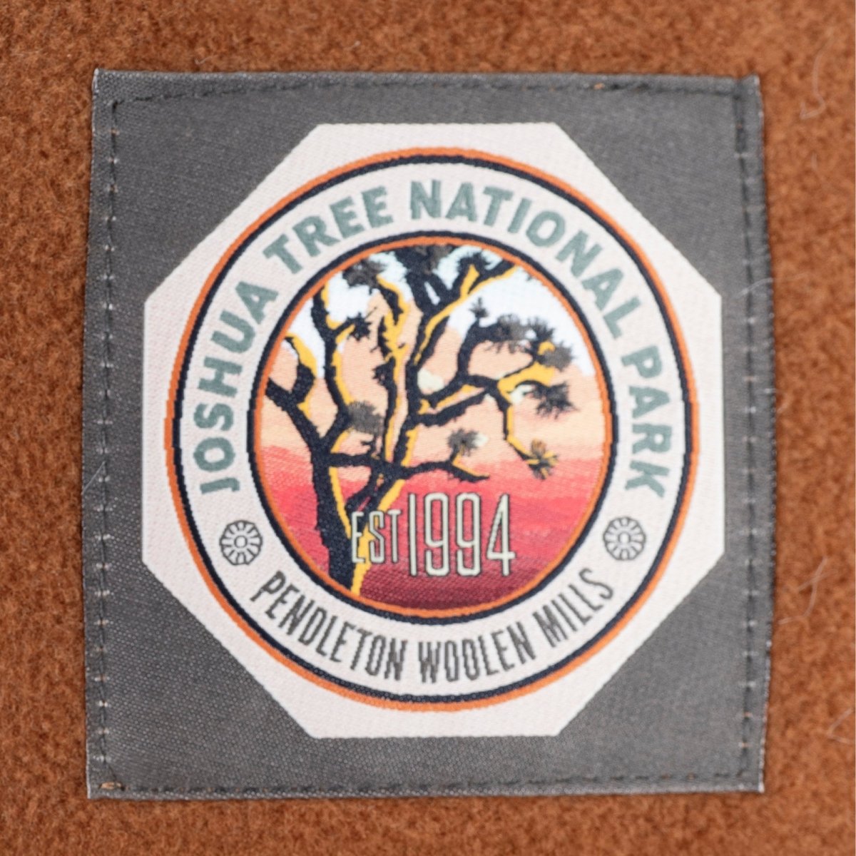 Pendleton National Park Pet Napper premium pet product