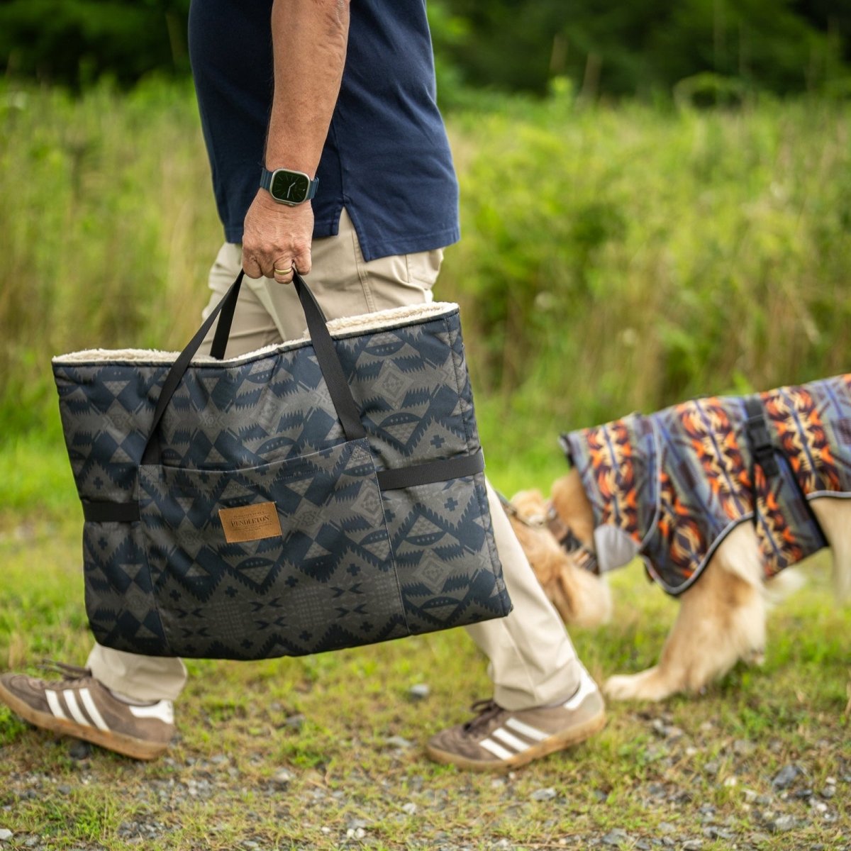 Pendleton Travel Bed premium pet product