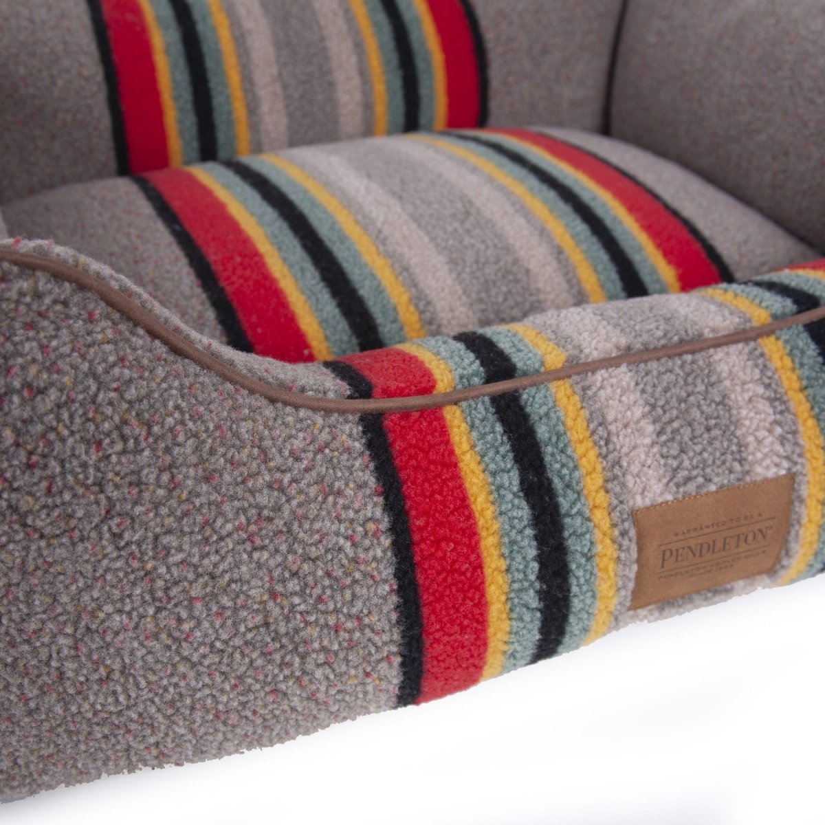 Pendleton Vintage Camp Kuddler premium pet product