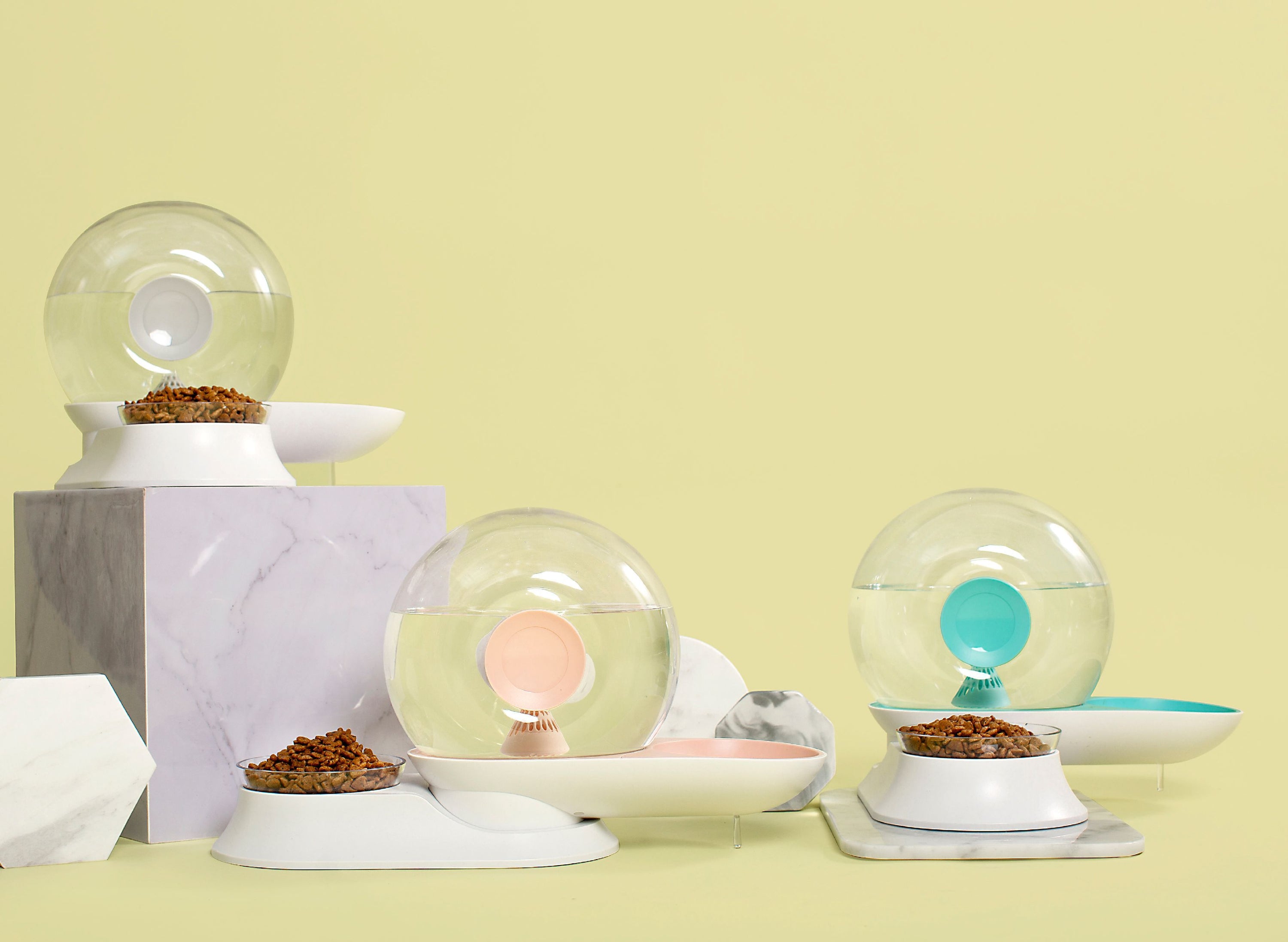 Pet Life Auto-Myst Snail Shaped 2-in-1 Automated Gravity Pet Filtered Water Dispenser and Food Bowl