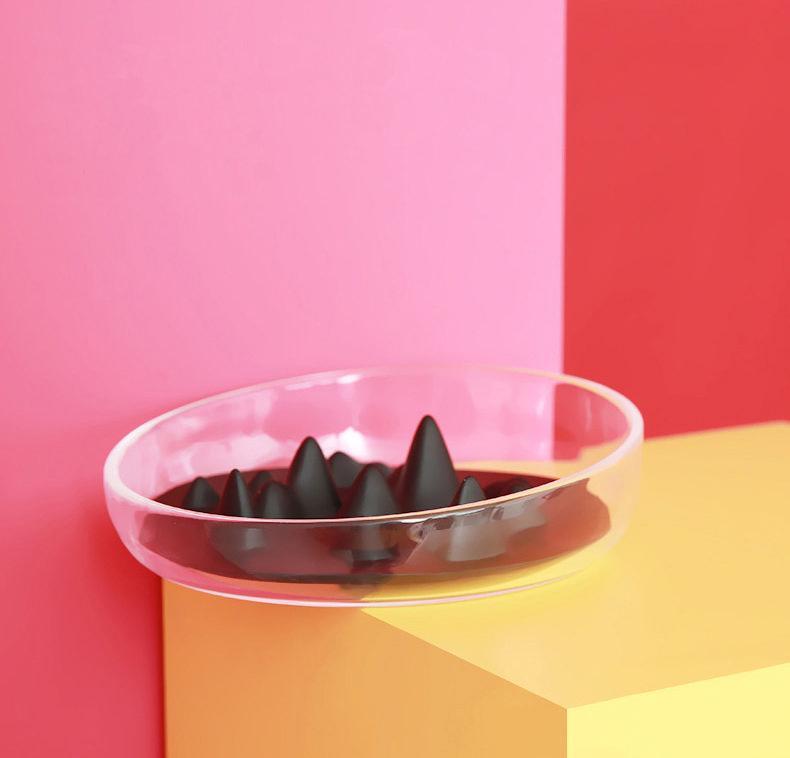 Pet Life Cirlicue Shark Fin Shaped Modern Slow Feeding Pet Bowl
