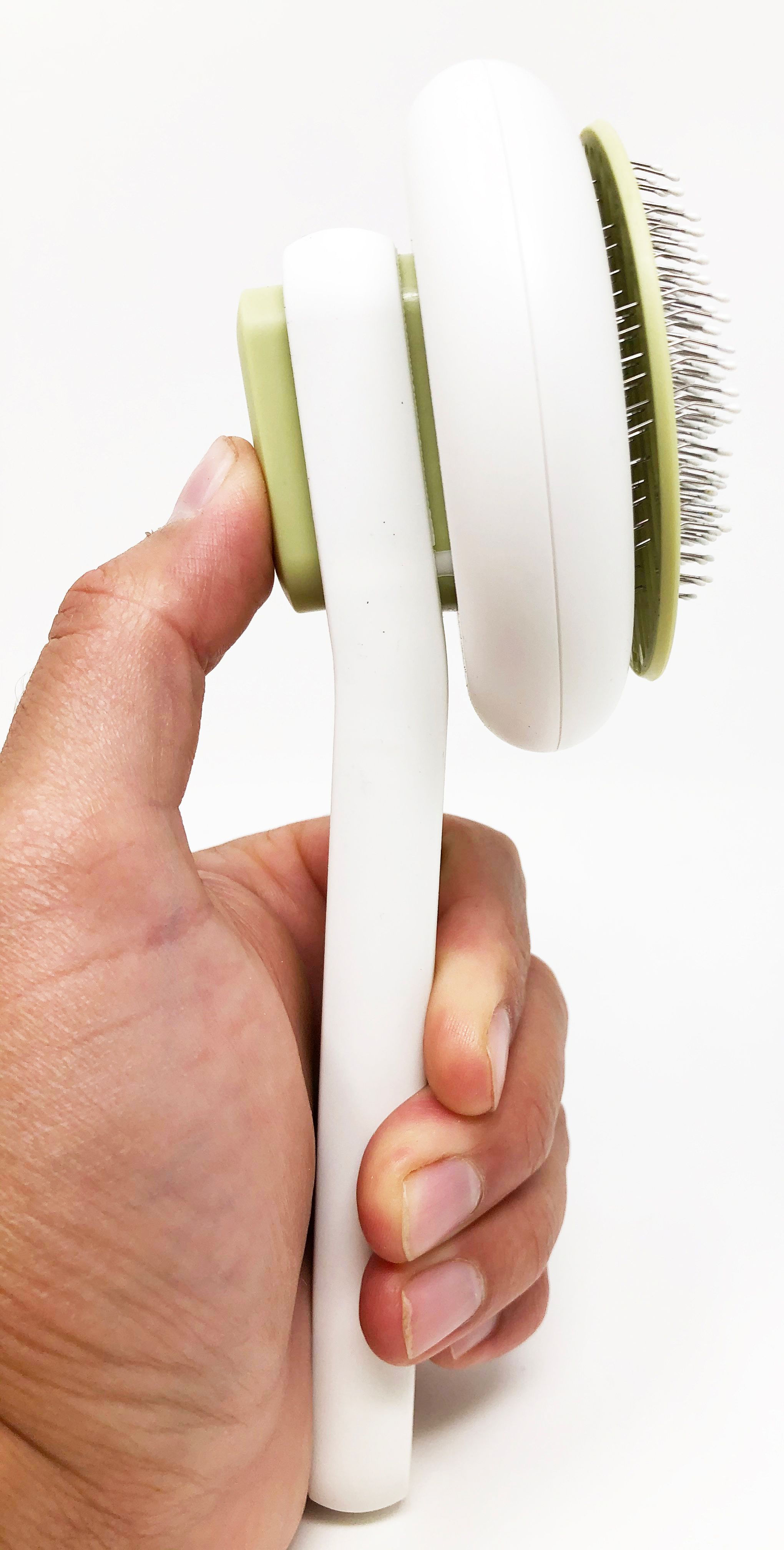Pet Life Concepto Modern Bristle Grooming Pet Deshedder Comb