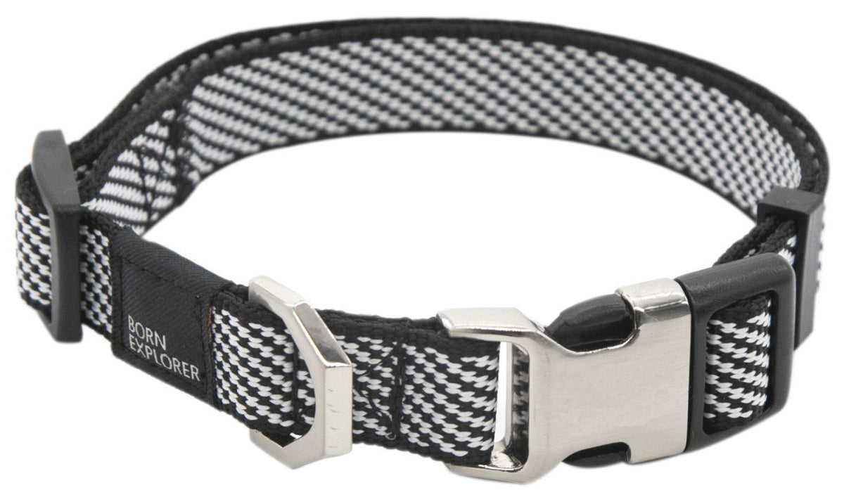Pet Life Escapade Outdoor Series 2-in-1 Convertible Dog Leash and Collar