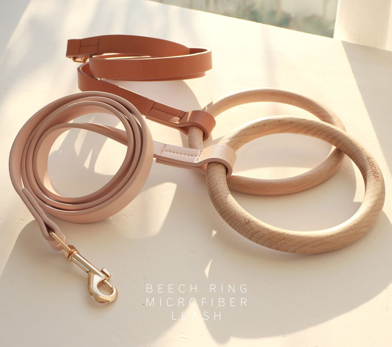 Pet Life Ever-Craft Boutique Series Beechwood and Leather Designer Dog Leash