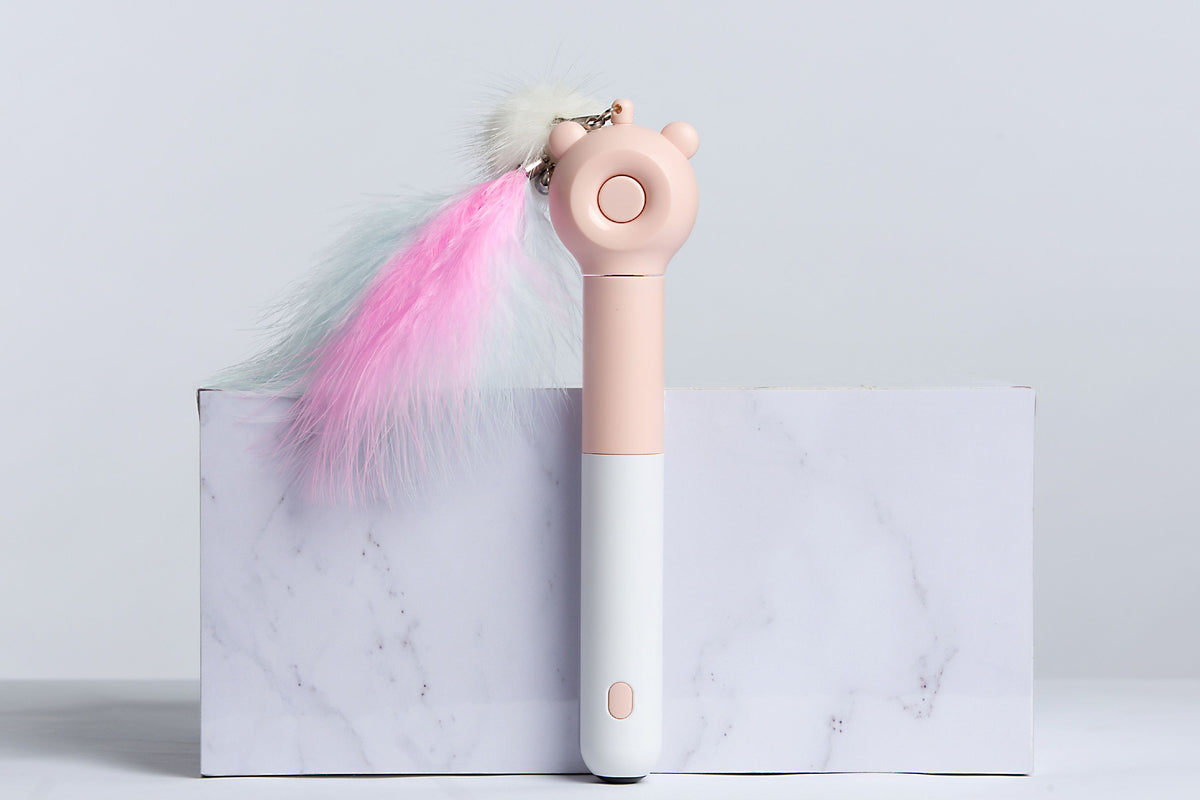 Pet Life KITIQUE" 3-in-1 Retractable and Extendable Feathered and Laser Wand Kitty Cat Teaser