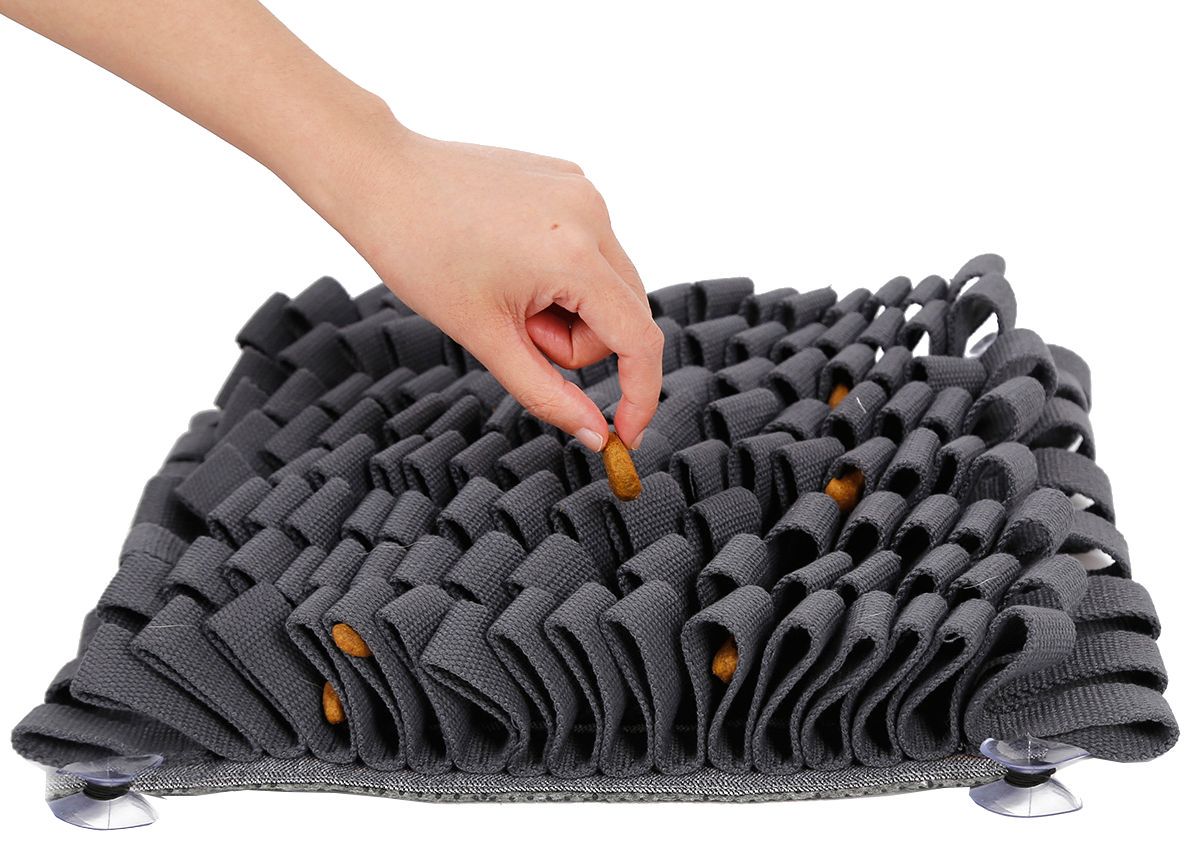 Pet Life Sniffer Grip Interactive Anti-Skid Suction Pet Snuffle Mat
