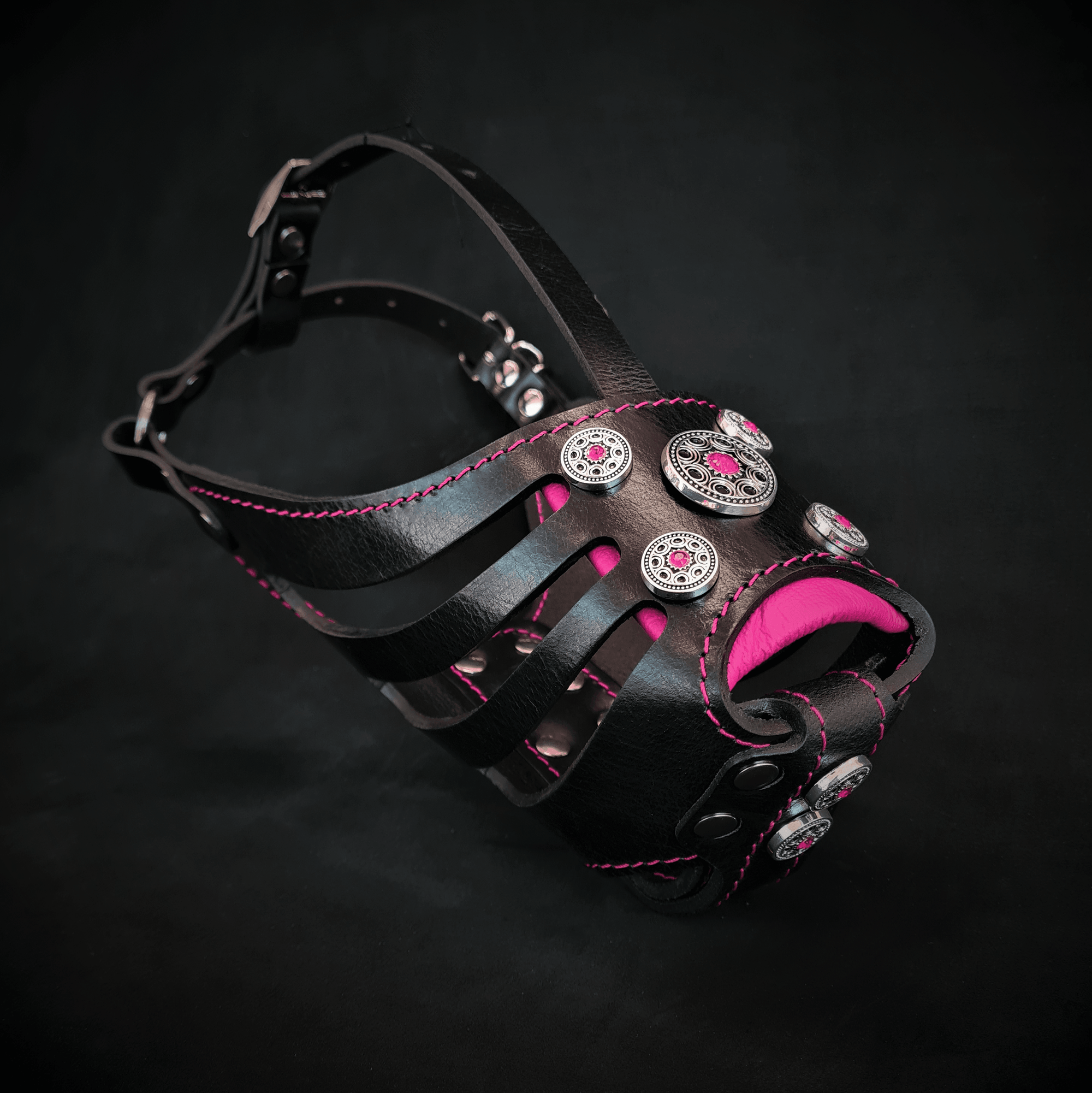 Bestia Bijou Basket Black & Pink Leather Dog Muzzle