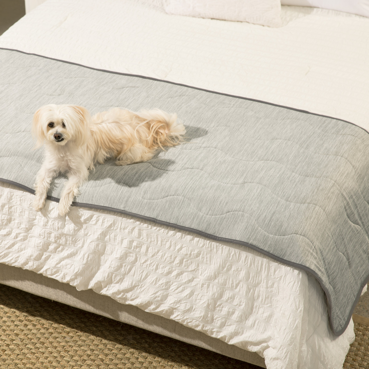 PupChill Cooling Waterproof Runner Blanket Arctic Grey