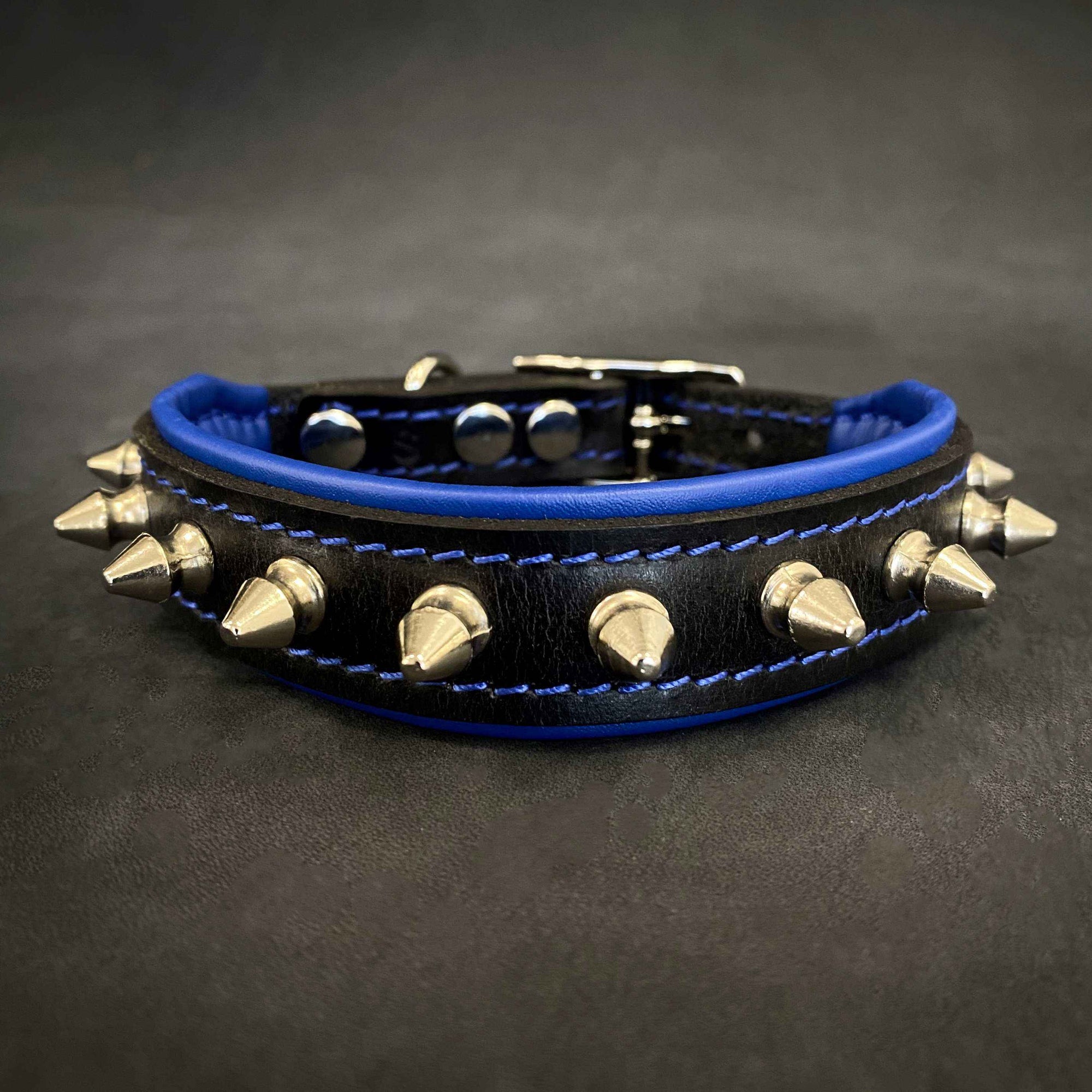 Bestia Spiky Leather Dog Collar