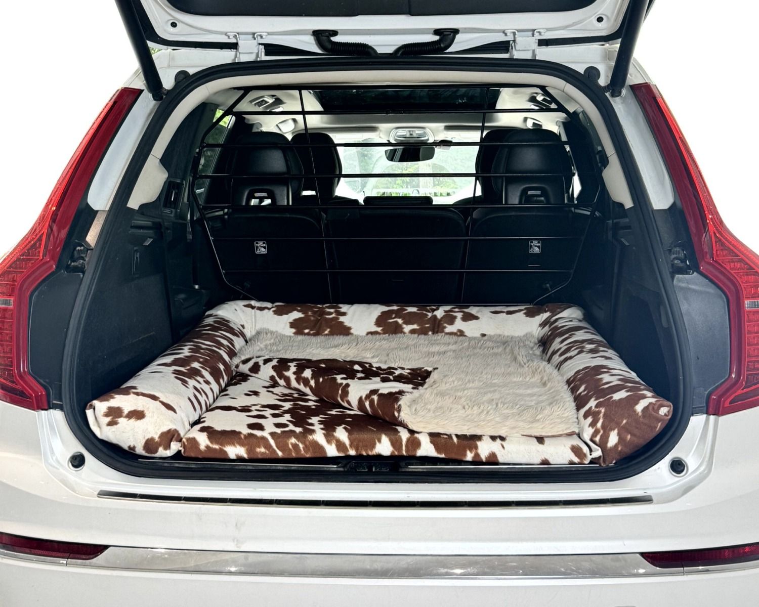 Bowsers SUV Cargo Lounger Reversible Blanket Topper