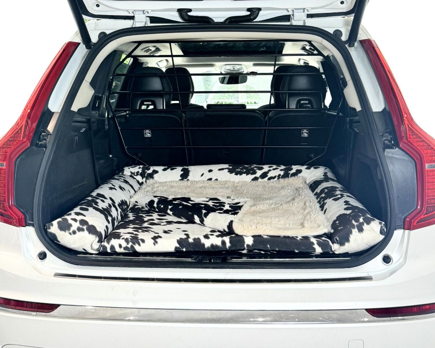 Bowsers SUV Cargo Lounger Reversible Blanket Topper