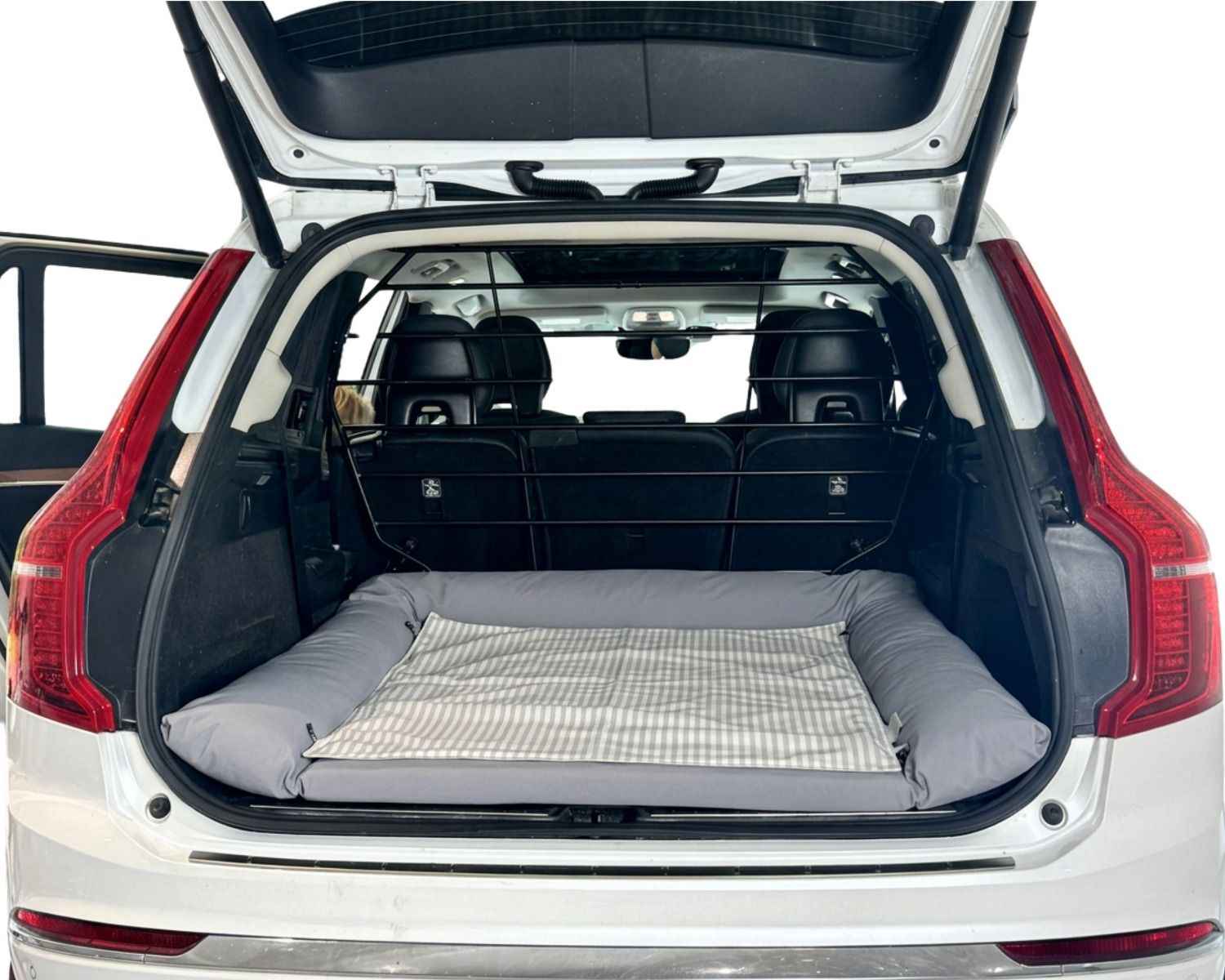 Bowsers SUV Cargo Lounger Reversible Blanket Topper