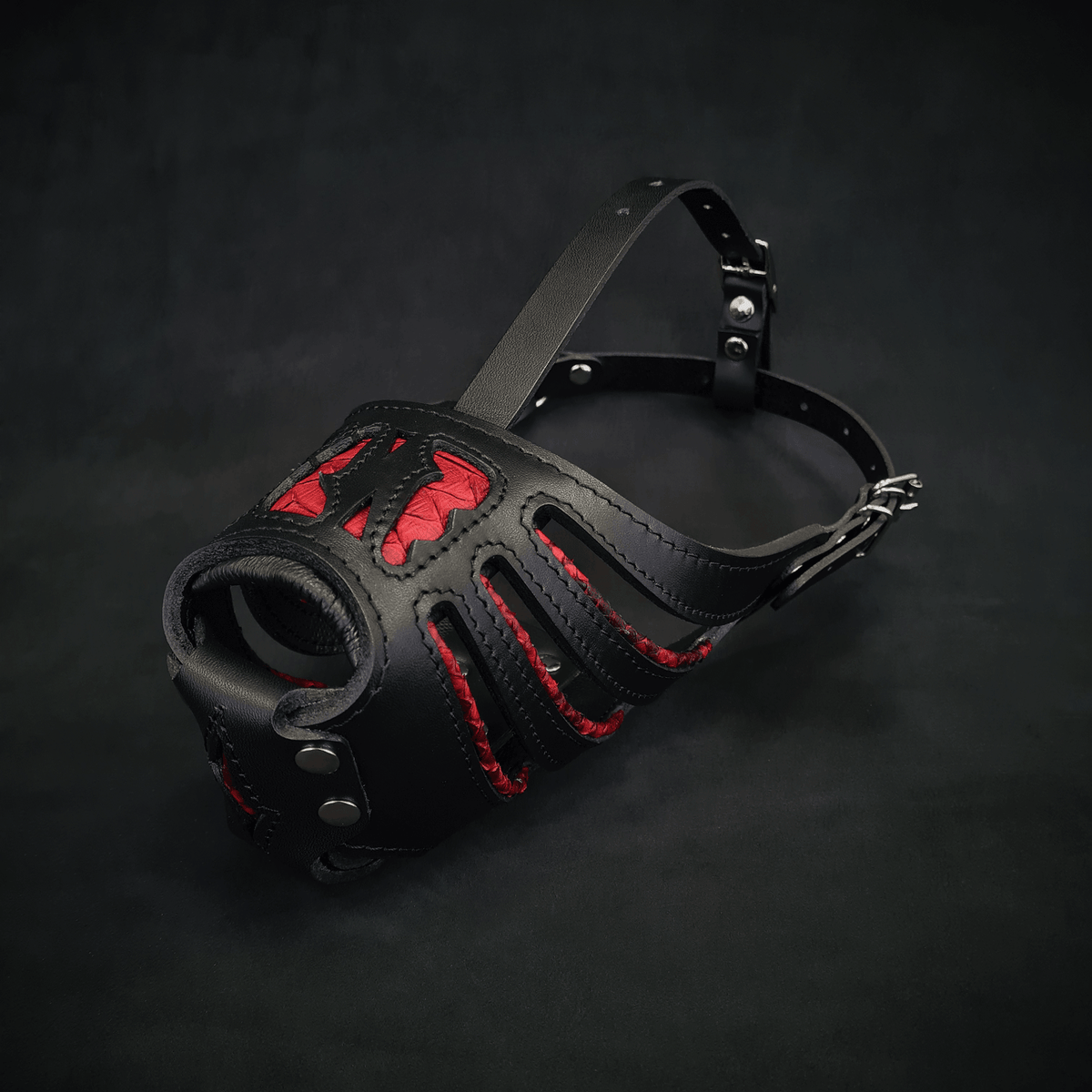 Bestia Red Dragon Basket Leather Dog Muzzle
