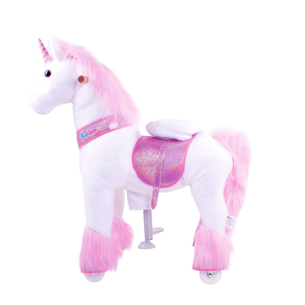 Model U Ride-On Unicorn Age 3-4 Pink