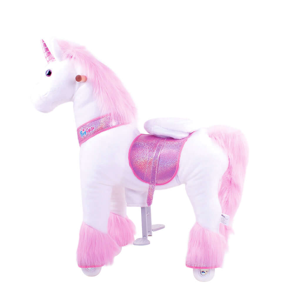 Model U Ride-On Unicorn Age 3-4 Pink