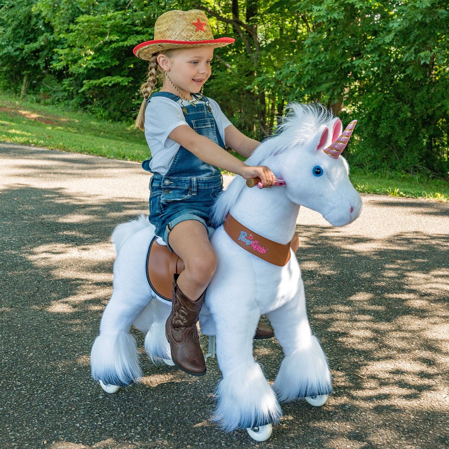 Model U Unicorn Riding Toy For Age 4-7 White